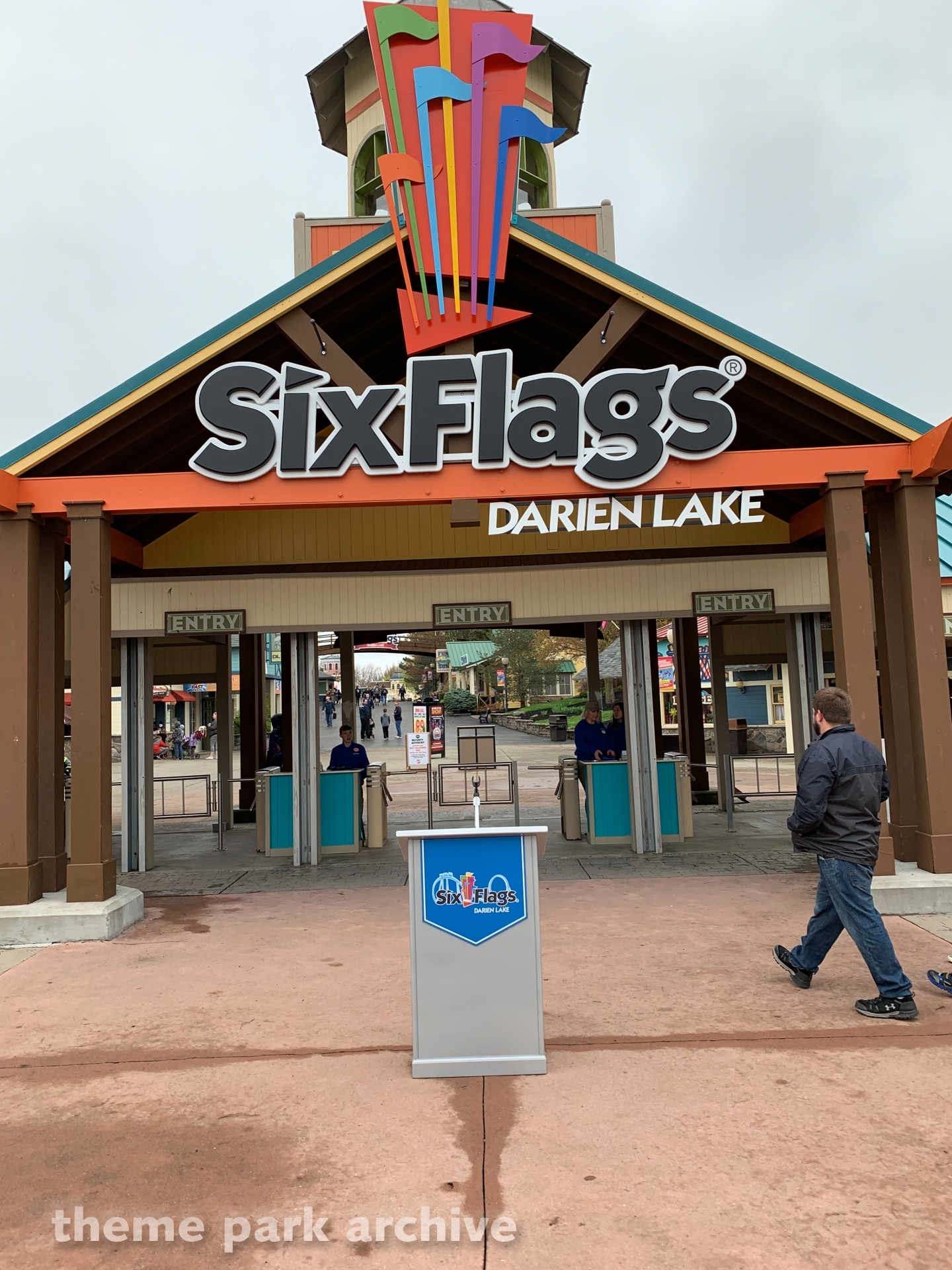 Six Flags Darien Lake Reopening Day Theme Park Archive