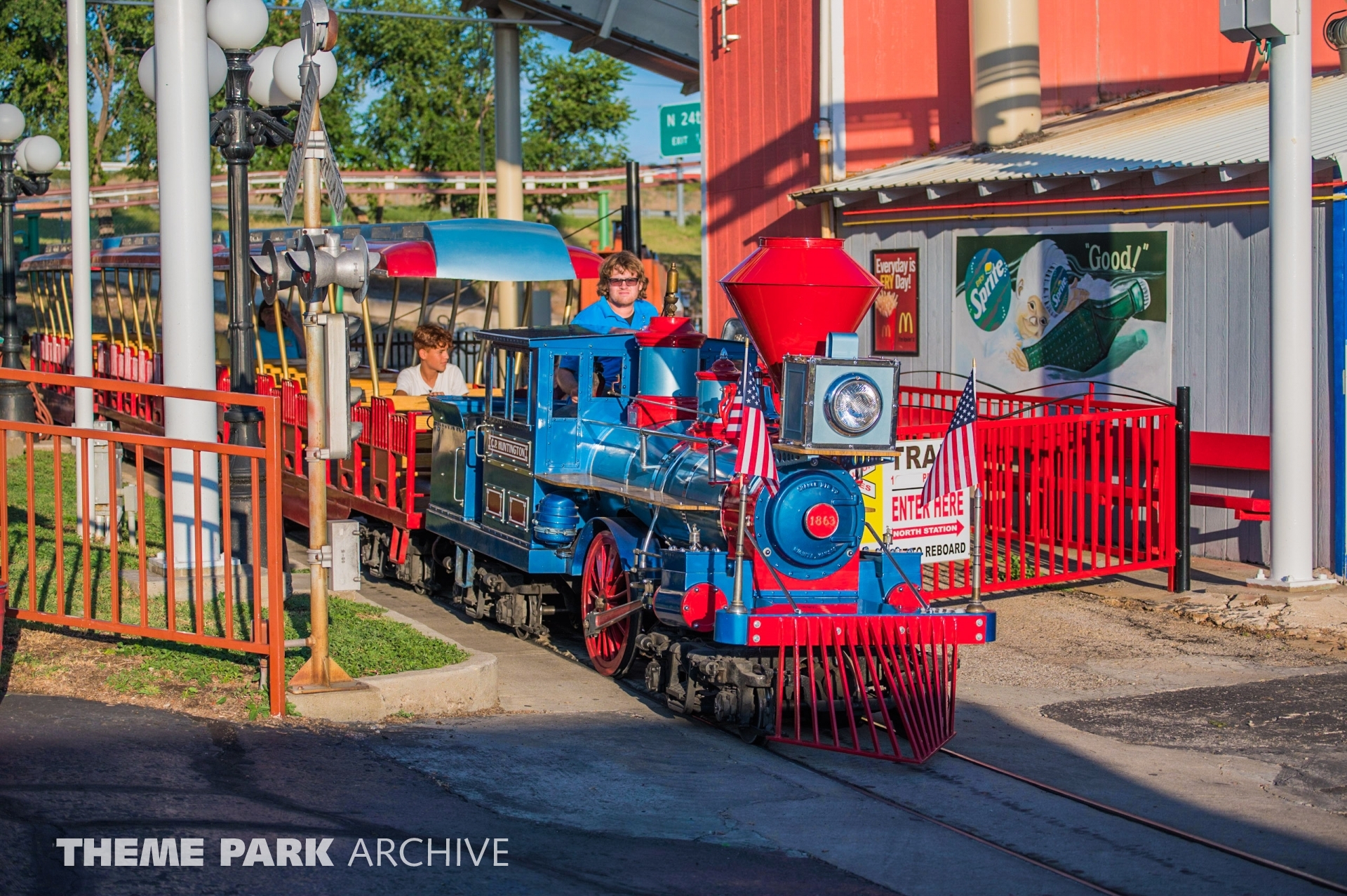 Train at Wonderland Amusement Park Theme Park Archive
