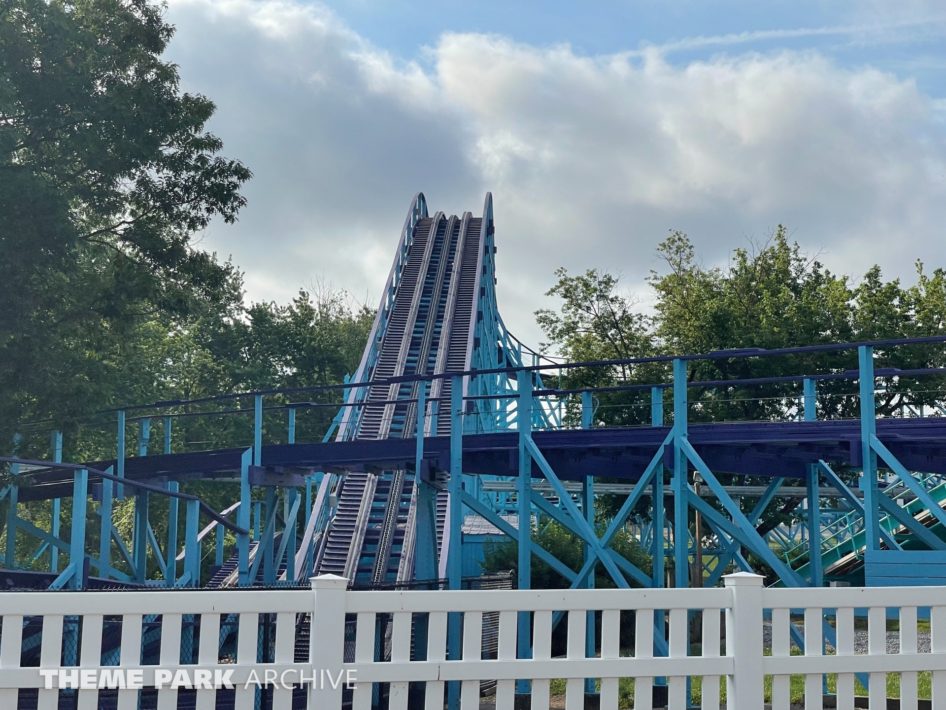 Kingdom Coaster at Dutch Wonderland