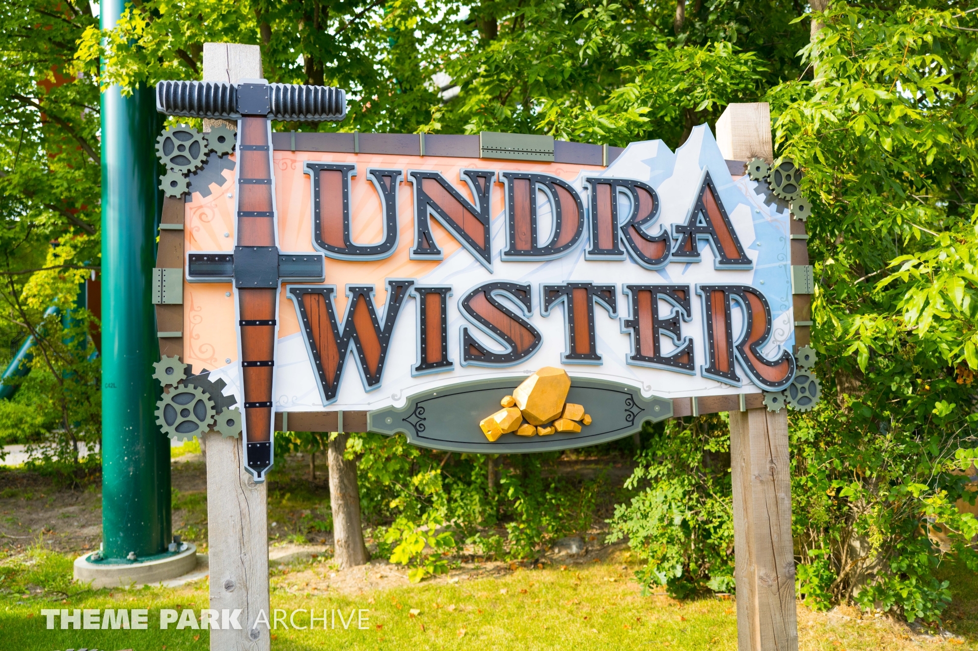 Tundra Twister at Canada's Wonderland