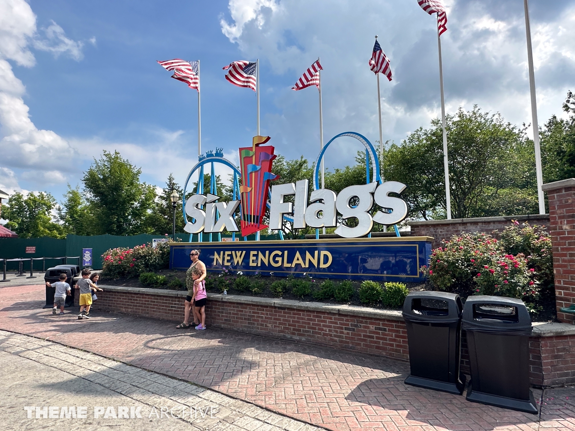 Entrance at Six Flags New England