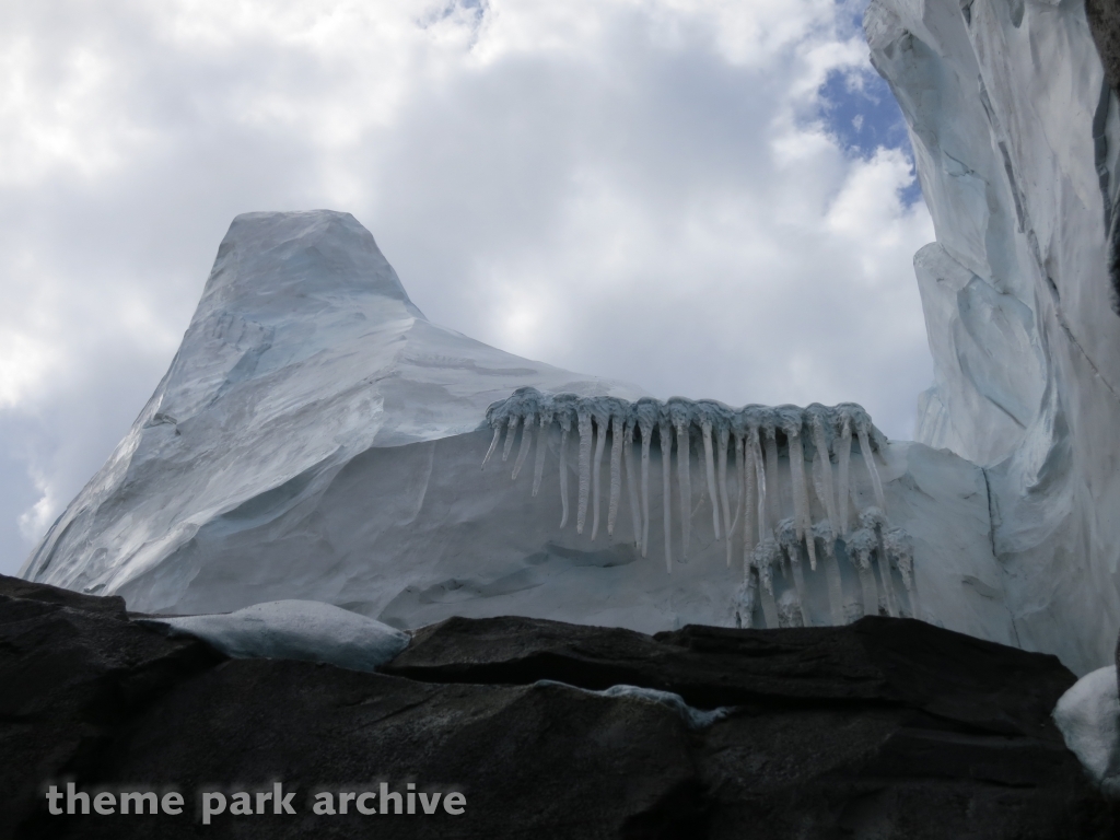 Antarctica Empire of the Penguin at SeaWorld Orlando