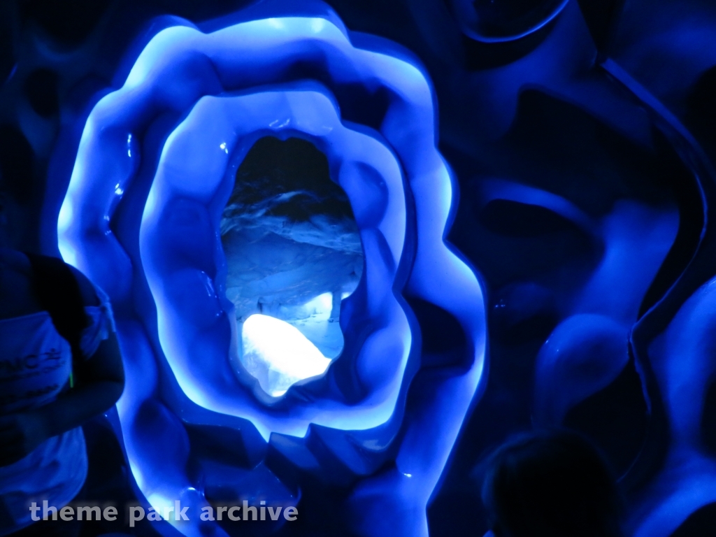 Antarctica Empire of the Penguin at SeaWorld Orlando