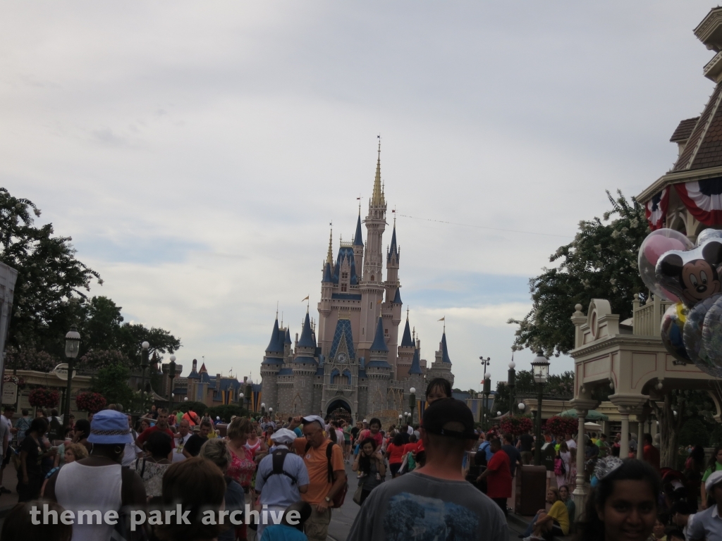 Cinderella's Castle at Magic Kingdom