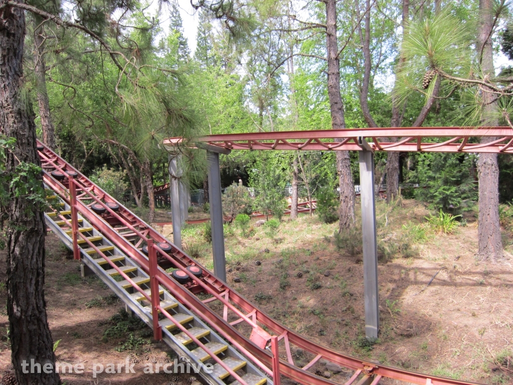 Timber Twister at Gilroy Gardens