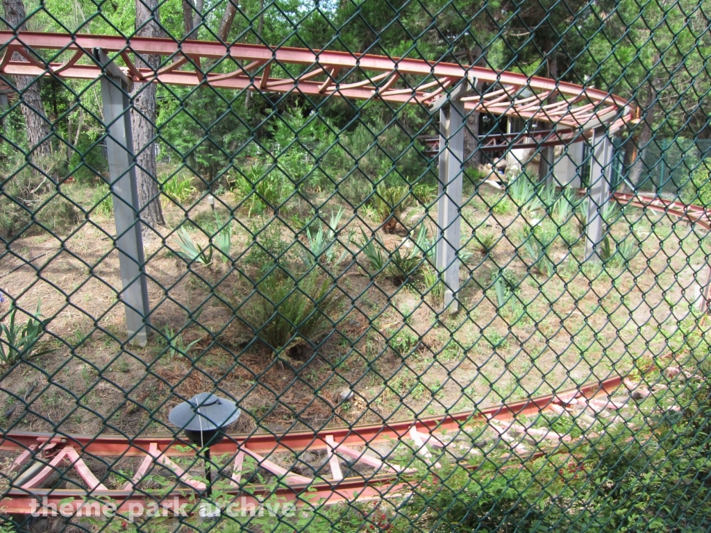 Timber Twister at Gilroy Gardens