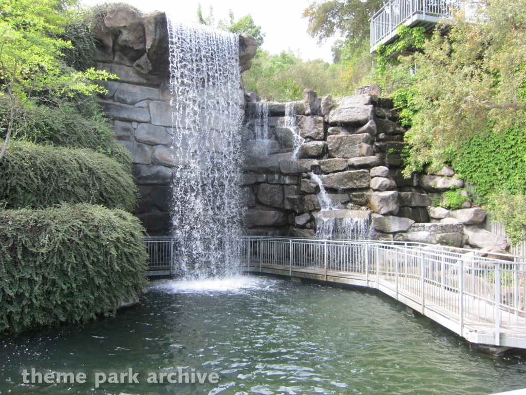 Bonfante Falls at Gilroy Gardens