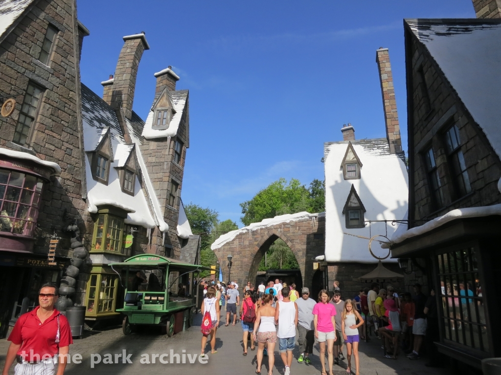 Caro Seuss El at Universal City Walk Orlando