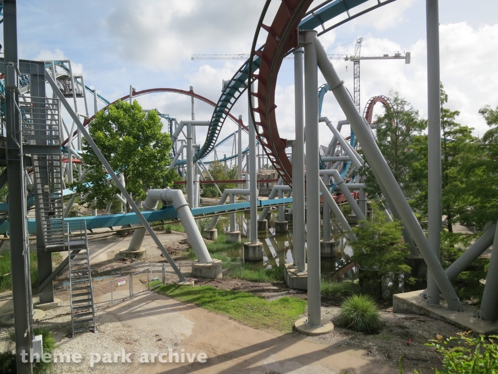 Dragon Challenge at Universal City Walk Orlando