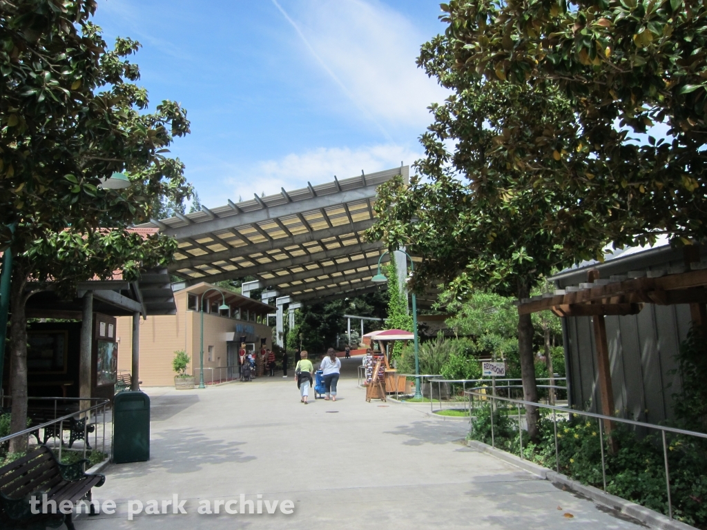 Camellia Garden at Gilroy Gardens