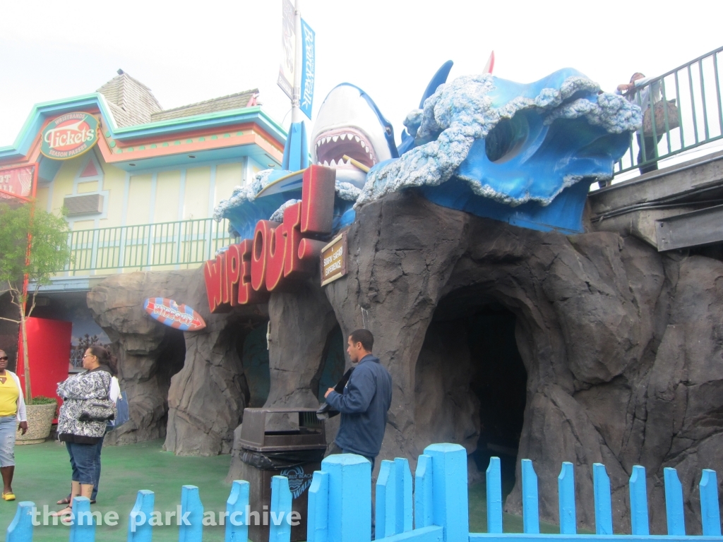 Wipeout at Santa Cruz Beach Boardwalk
