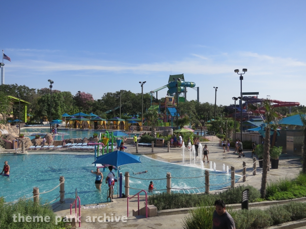 Aquatica at SeaWorld San Antonio