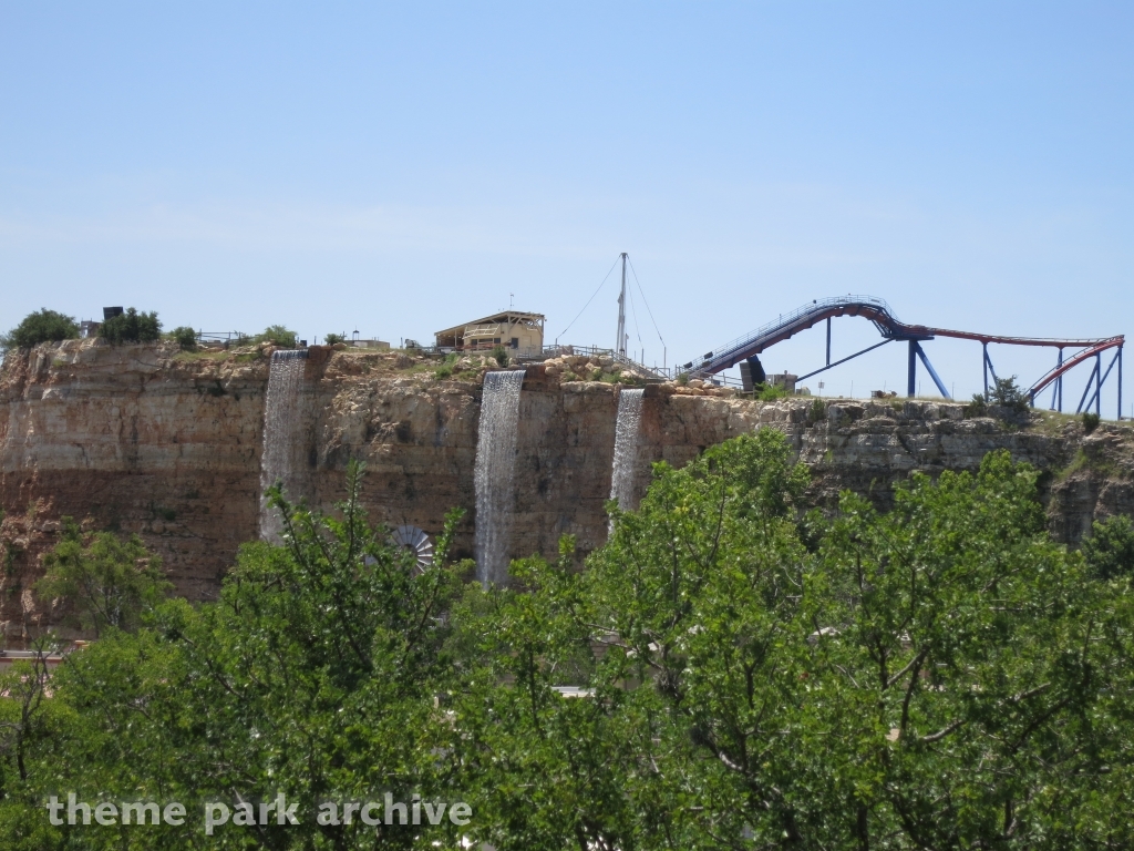 Superman Krypton Coaster at Six Flags Fiesta Texas