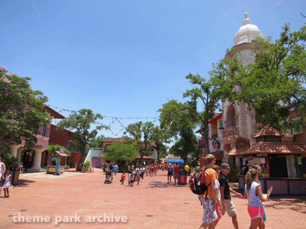 Los Festivales at Six Flags Fiesta Texas