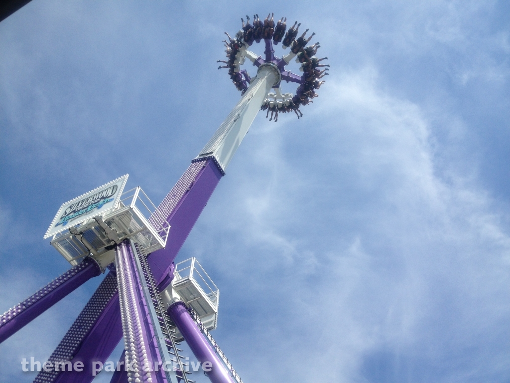 SpinCycle at Silverwood Theme Park and Boulder Beach Waterpark