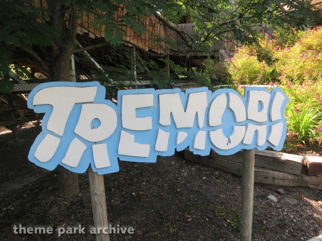 Tremors at Silverwood Theme Park and Boulder Beach Waterpark