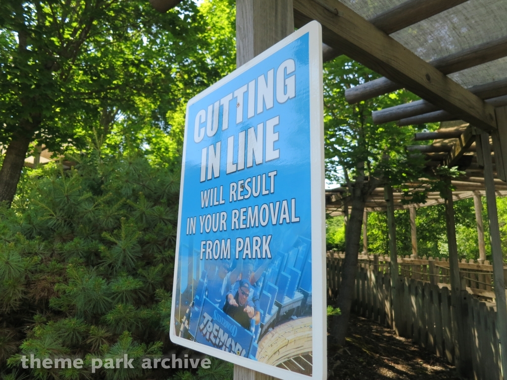 Tremors at Silverwood Theme Park and Boulder Beach Waterpark