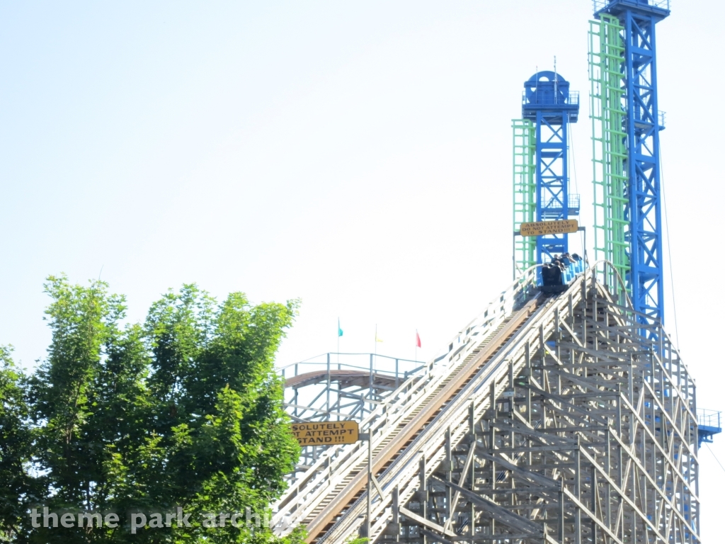 Tremors at Silverwood Theme Park and Boulder Beach Waterpark