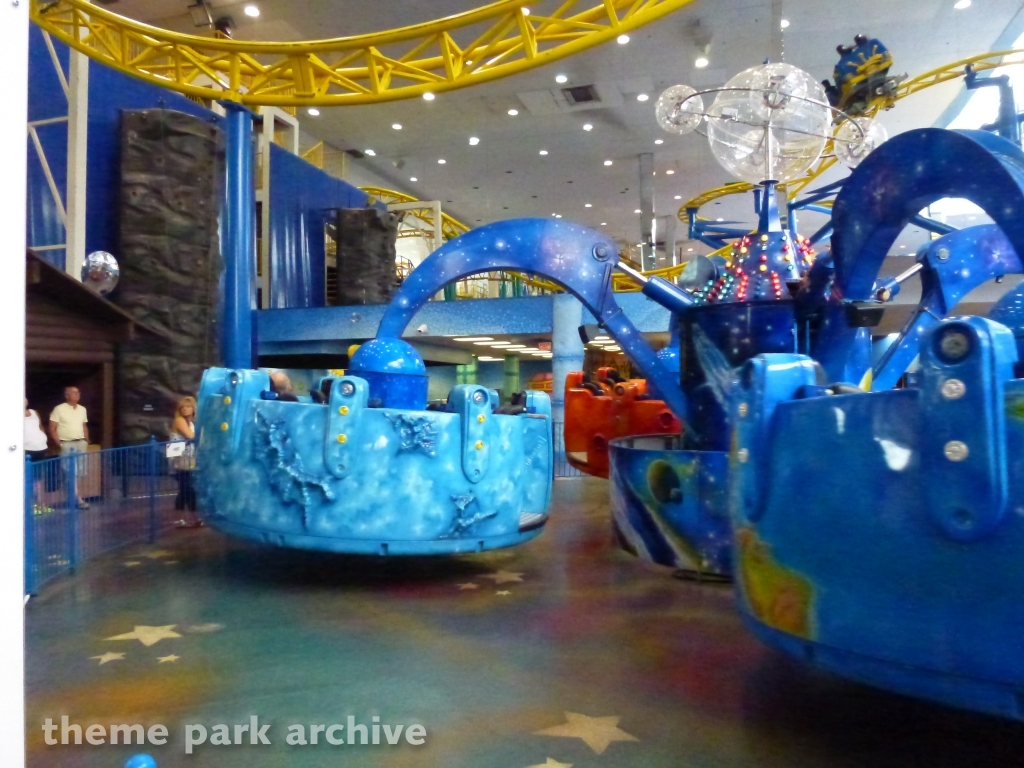 Cosmic Spinner at Galaxyland