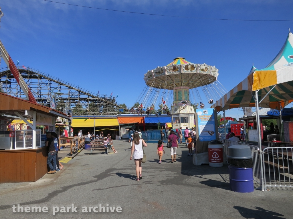 Wave Swinger at Playland P.N.E.