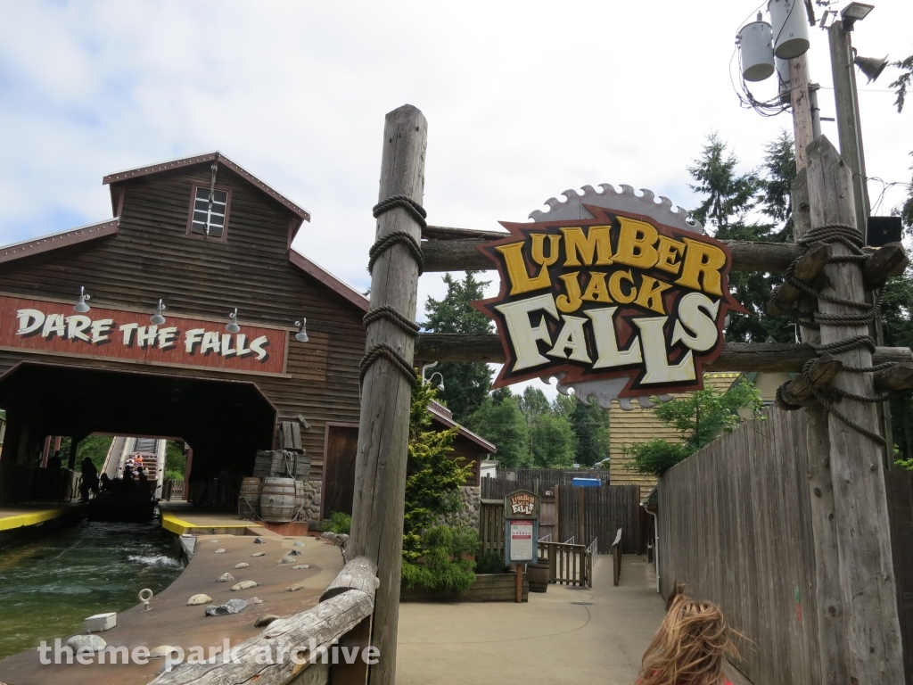 Lumberjack Falls at Wild Waves Theme Park