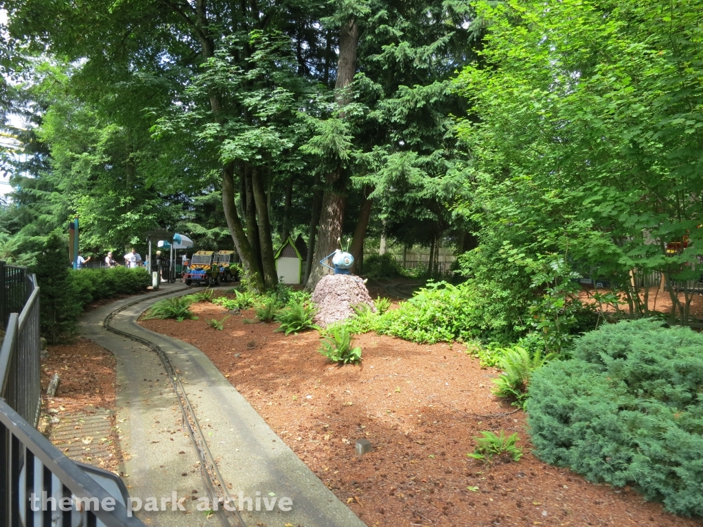 Safari Jeeps at Wild Waves Theme Park
