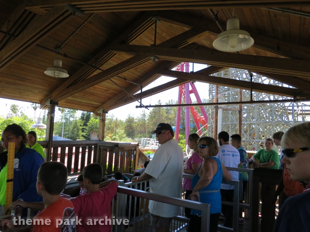 Roar at Six Flags Discovery Kingdom