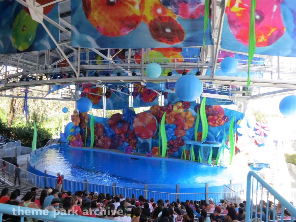Cirque Dreams Splashtastic at Six Flags Discovery Kingdom