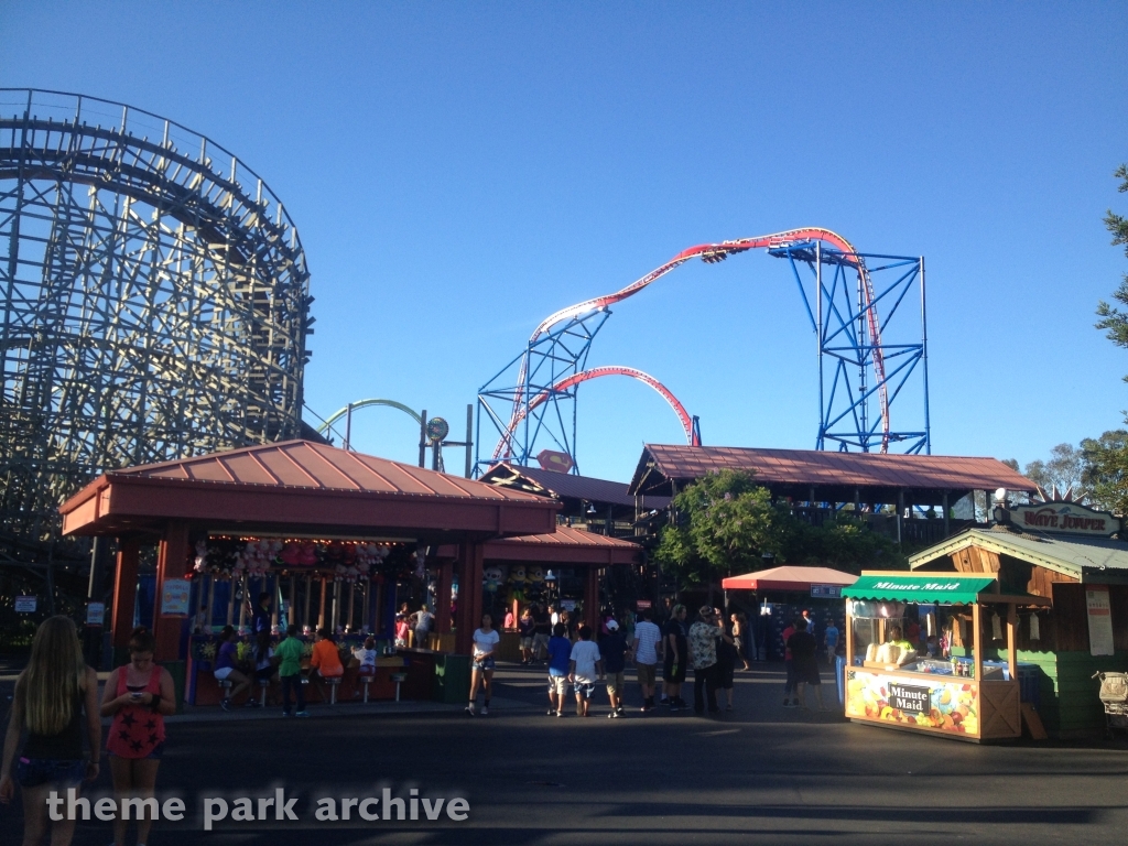 Roar at Six Flags Discovery Kingdom