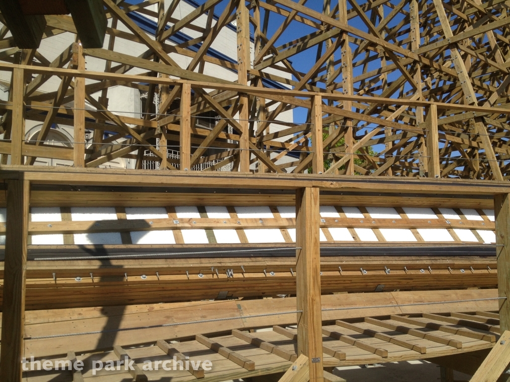 Gold Striker at California's Great America