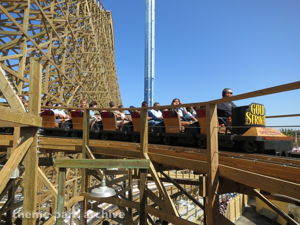 Gold Striker at California's Great America