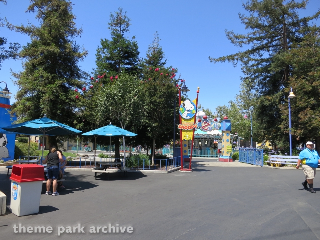 Planet Snoopy at California's Great America