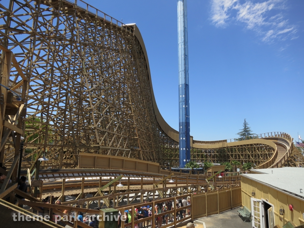 Star Tower at California's Great America