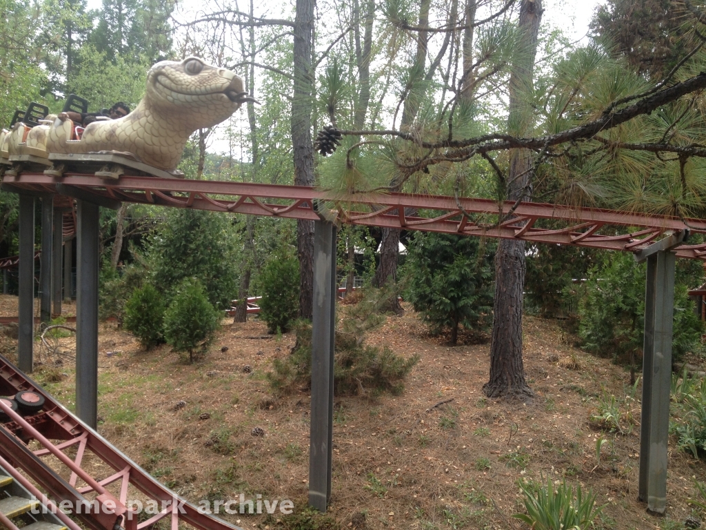 Timber Twister at Gilroy Gardens