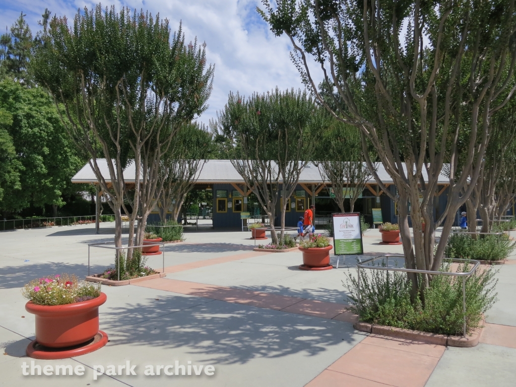 Entrance at Gilroy Gardens