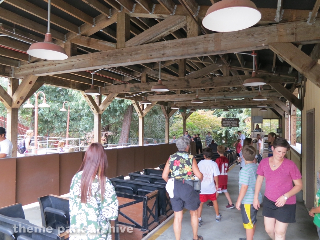 Quicksilver Express at Gilroy Gardens