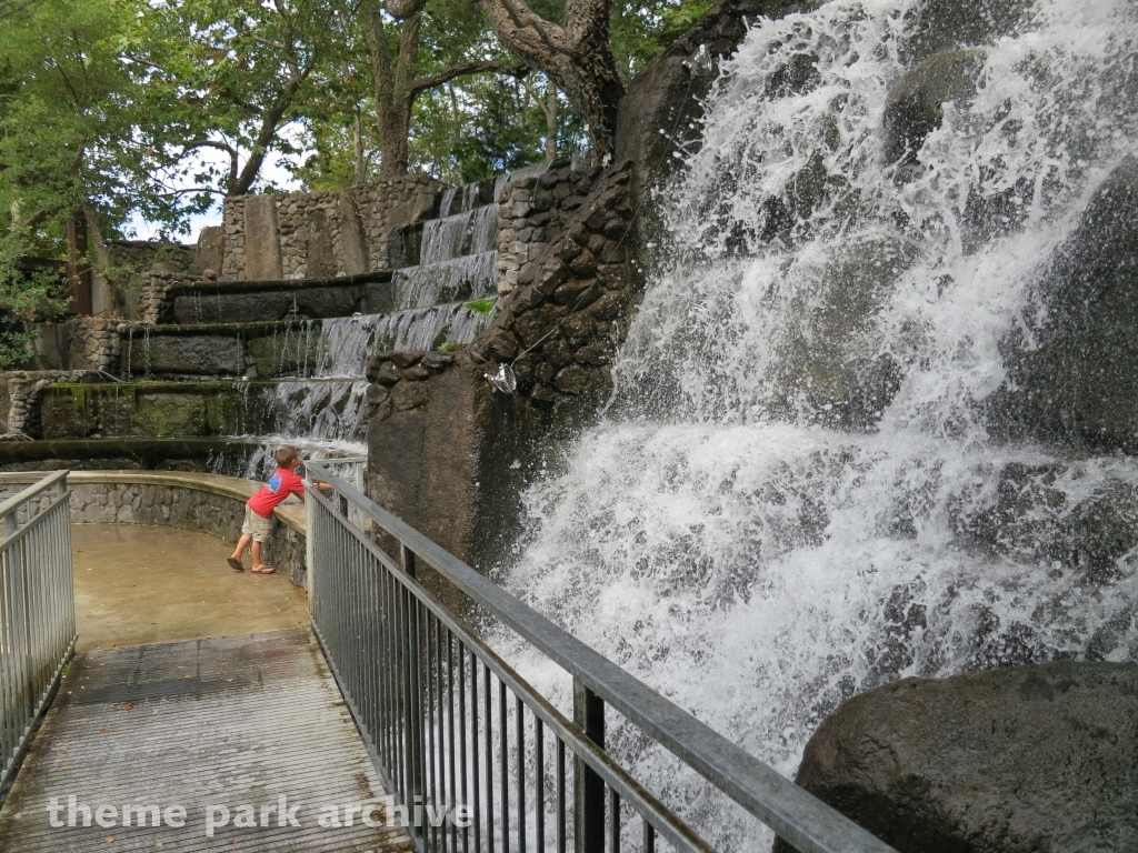 Bonfante Falls at Gilroy Gardens