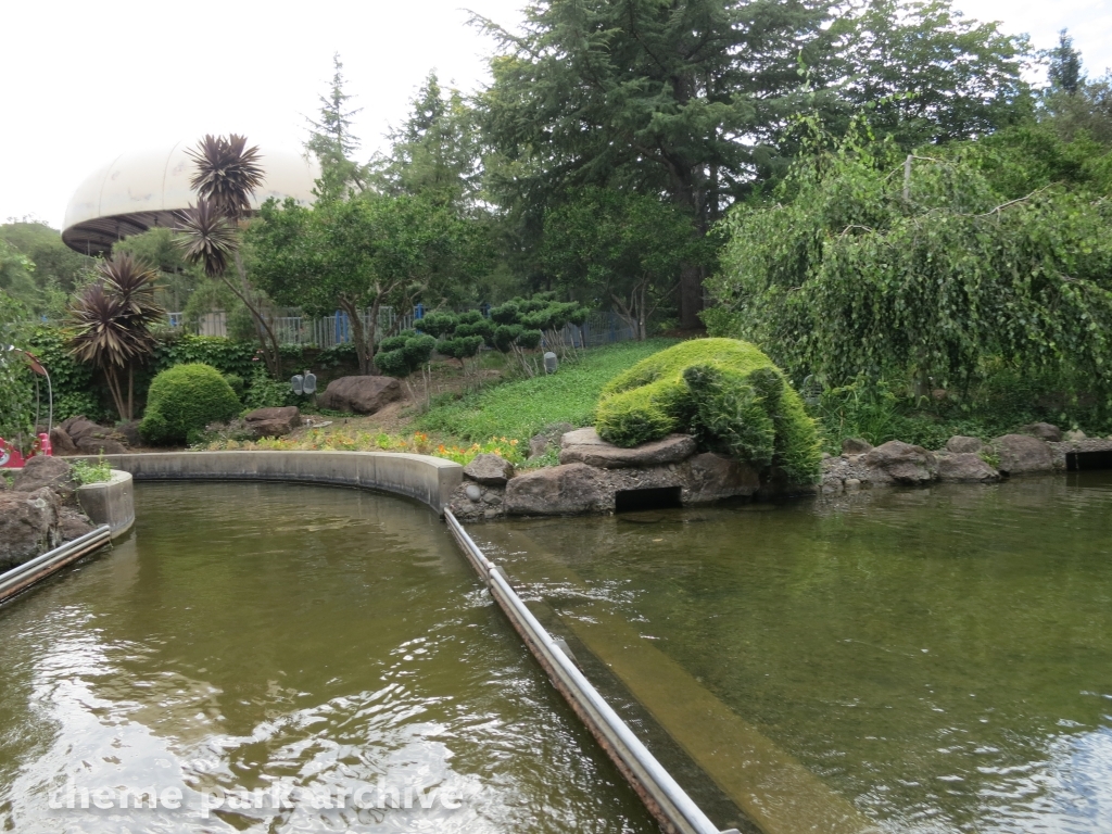 Rainbow Garden Round Boat Ride at Gilroy Gardens