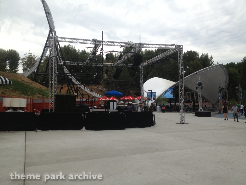 Full Throttle at Six Flags Magic Mountain