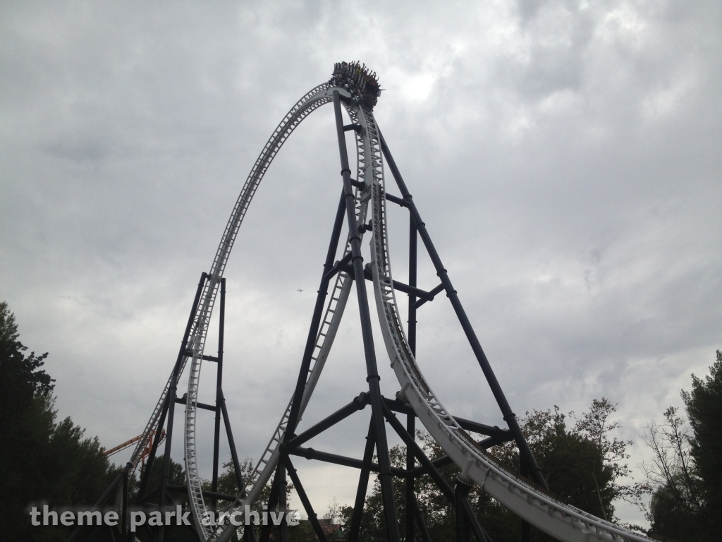 Full Throttle at Six Flags Magic Mountain