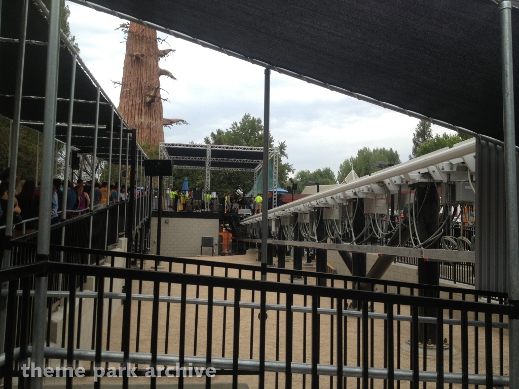 Full Throttle at Six Flags Magic Mountain