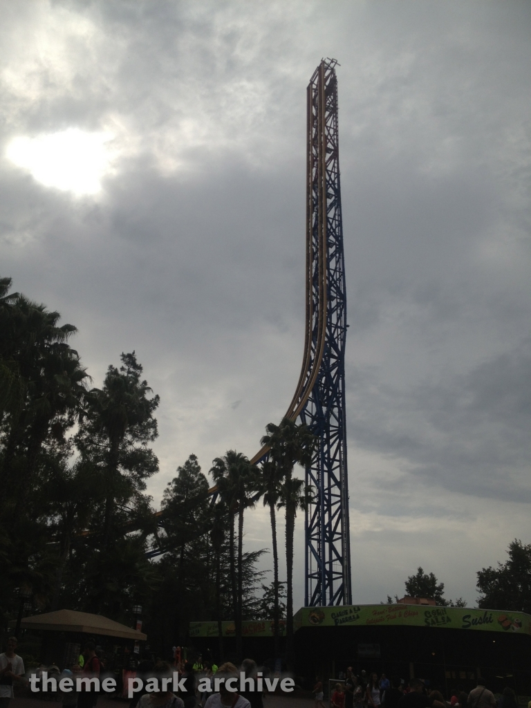 Superman: Escape from Krypton at Six Flags Magic Mountain