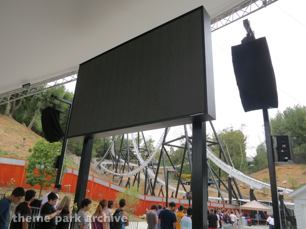 Full Throttle at Six Flags Magic Mountain