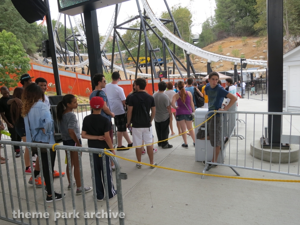 Full Throttle at Six Flags Magic Mountain
