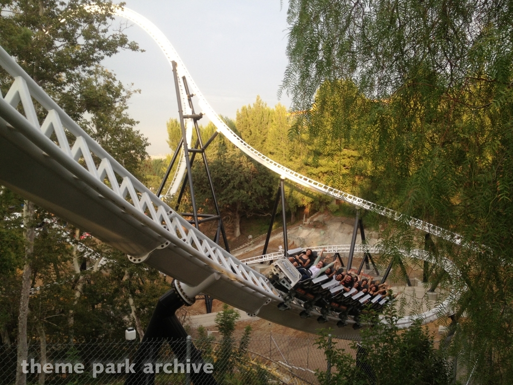 Full Throttle at Six Flags Magic Mountain