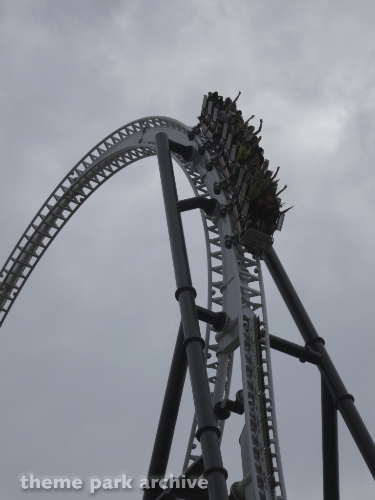 Full Throttle at Six Flags Magic Mountain