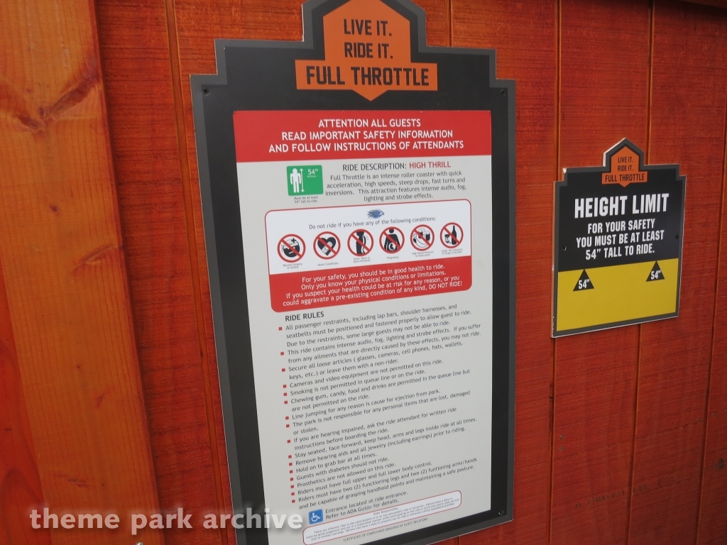 Full Throttle at Six Flags Magic Mountain