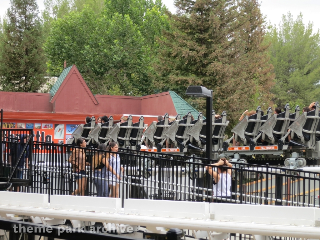 Full Throttle at Six Flags Magic Mountain