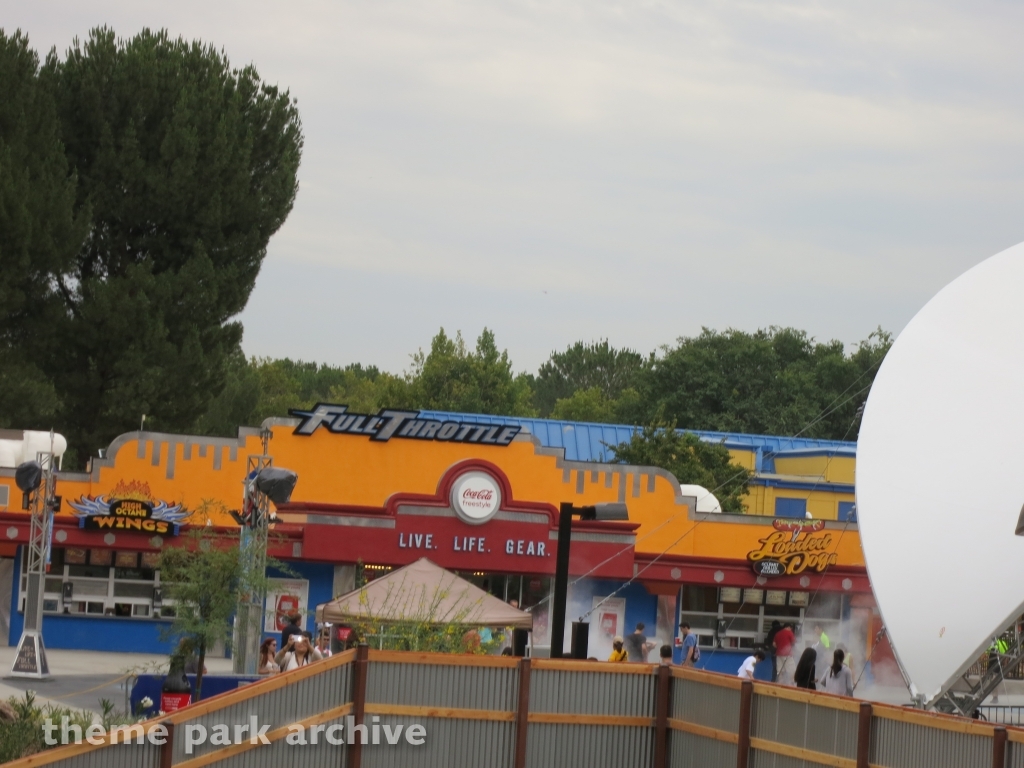 Full Throttle at Six Flags Magic Mountain