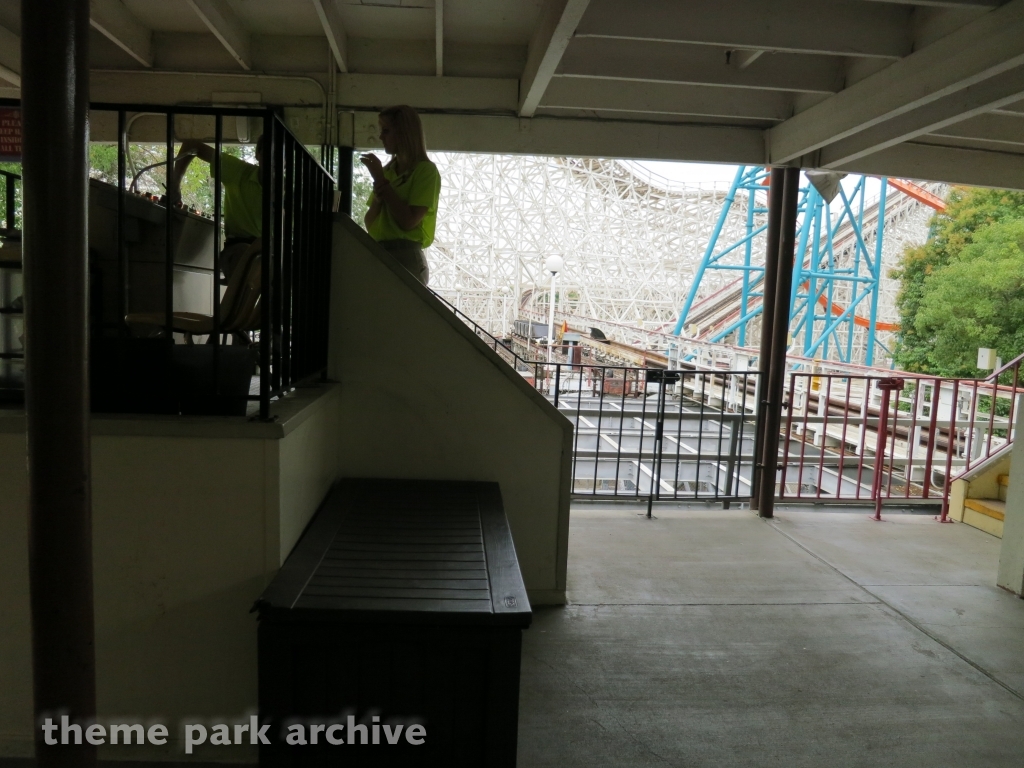 Colossus at Six Flags Magic Mountain